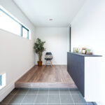 中二階にキッズルームがある家