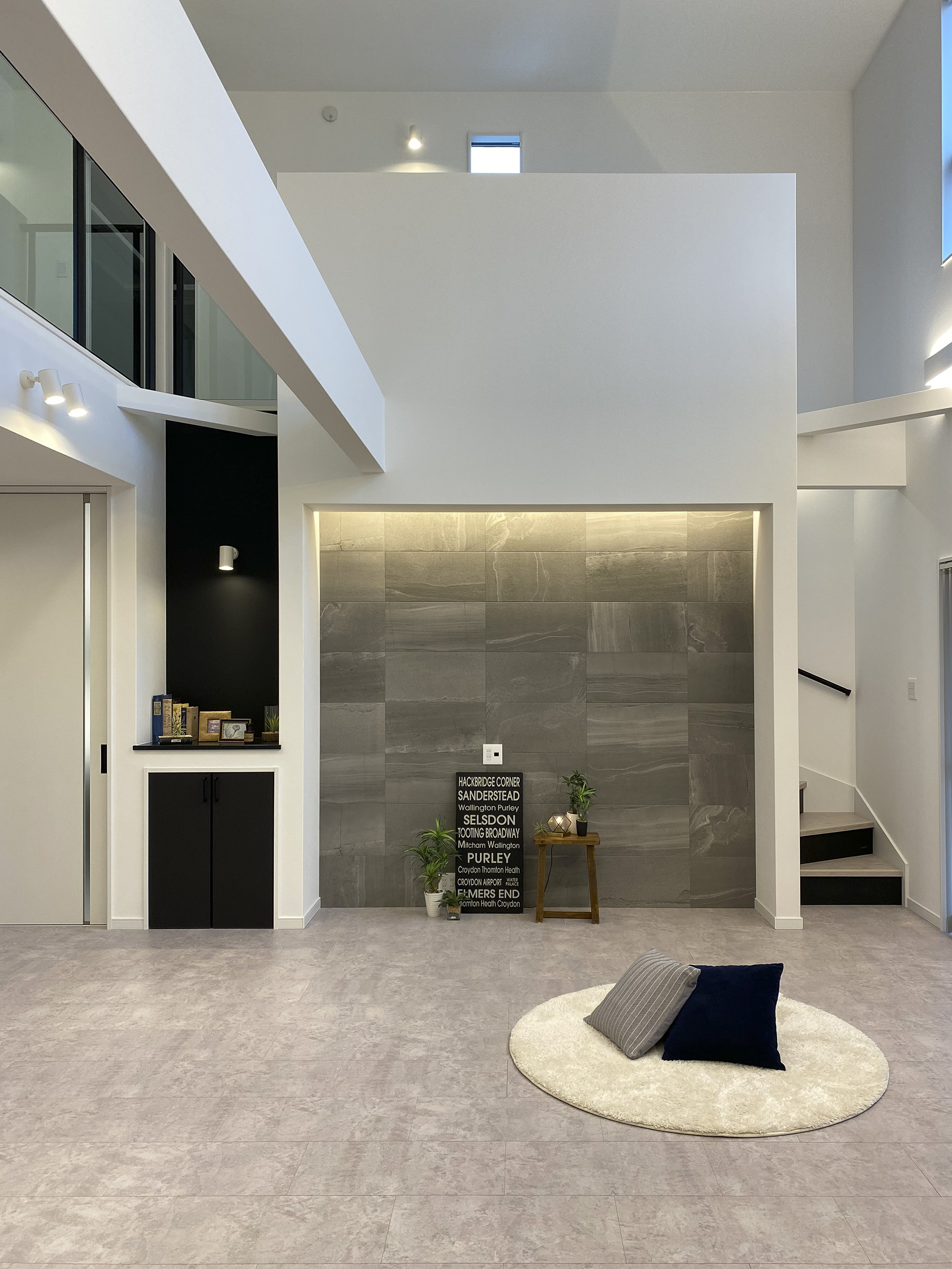 大きな屋根付きデッキがあるホテルライクな暮らし（群馬県高崎市）