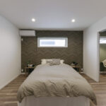 プライベートデッキを囲う平屋