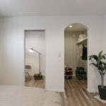 プライベートデッキを囲う平屋