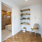 アイアン手すりの階段と吹抜けがある家（群馬県邑楽郡大泉町）