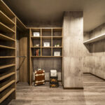 バイクガレージとウォークインシステム収納のある家（群馬県太田市）