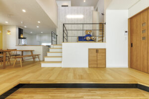 スキップフロアーとダウンフロアーがある家（群馬県太田市）