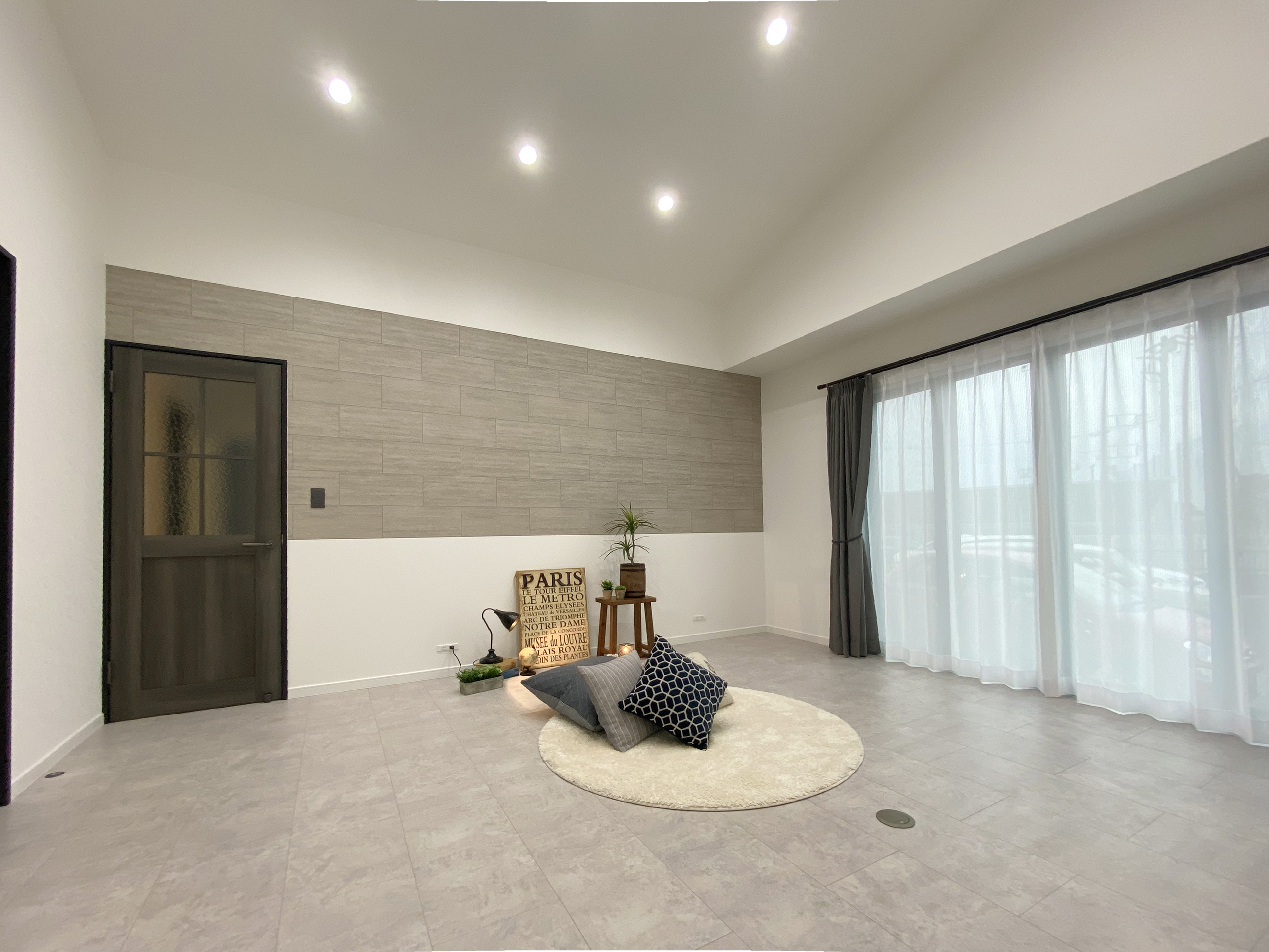 グレートーンのインテリアでまとめたお家（群馬県邑楽郡千代田町）