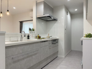 グレートーンのインテリアでまとめたお家（群馬県邑楽郡千代田町）