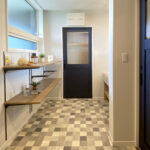 造作ベンチのダイニングがある家（群馬県太田市）