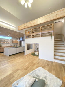 タタミ敷きのスキップフロアがある家