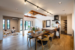 オープンタイプのガレージがある平屋（群馬県伊勢崎市）