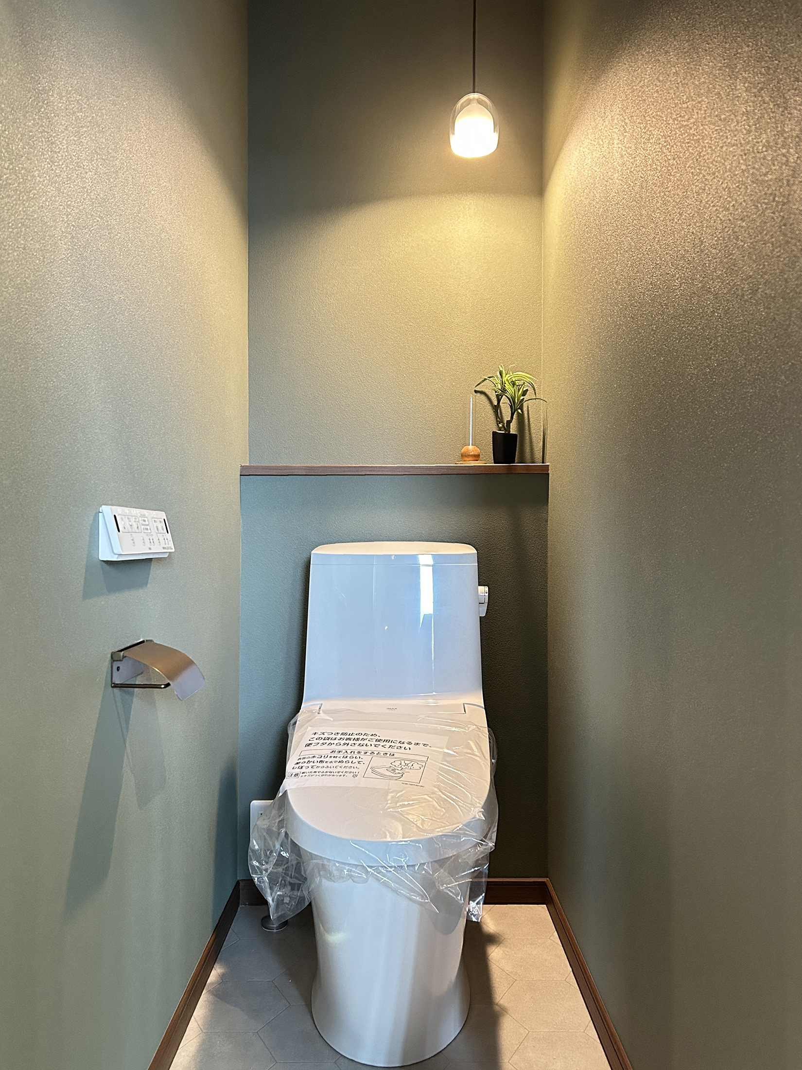 吹き抜けとアクセントウォールが映える住まい（群馬県高崎市）