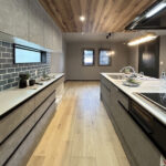 吹き抜けとアクセントウォールが映える住まい（群馬県高崎市）