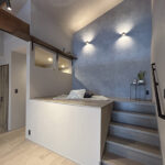 ねこと暮らす、グレーを楽しむ。遊び心と機能性を備えた平屋の家（群馬県高崎市）