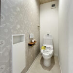 ご縁から生まれた、アーチと彩りのクロスが映えるやさしい平屋の住まい（群馬県前橋市）