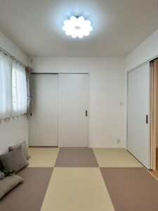 ご縁から生まれた、アーチと彩りのクロスが映えるやさしい平屋の住まい（群馬県前橋市）