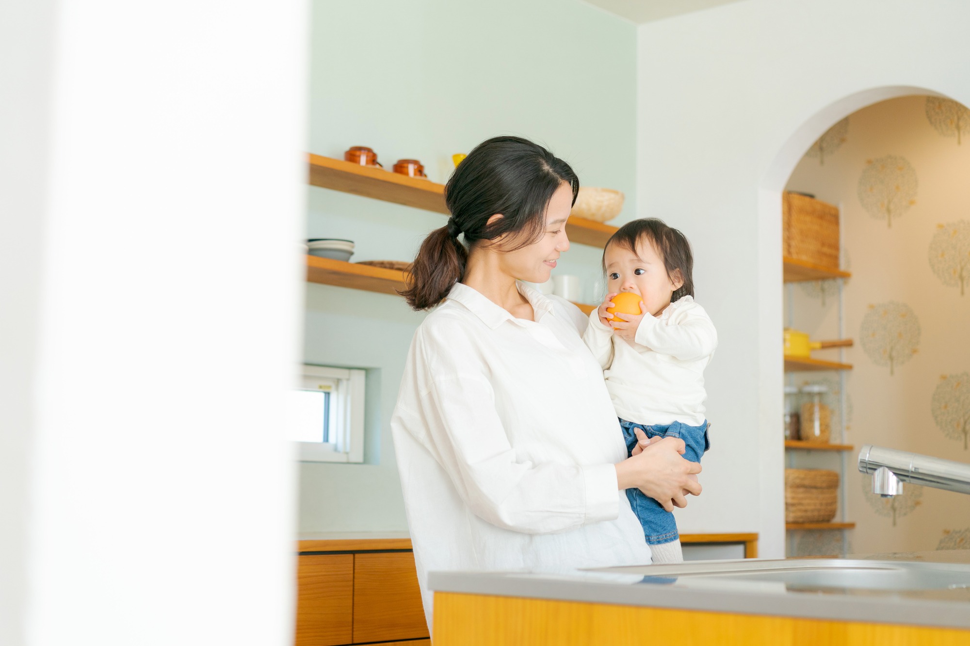 子育て中の女性